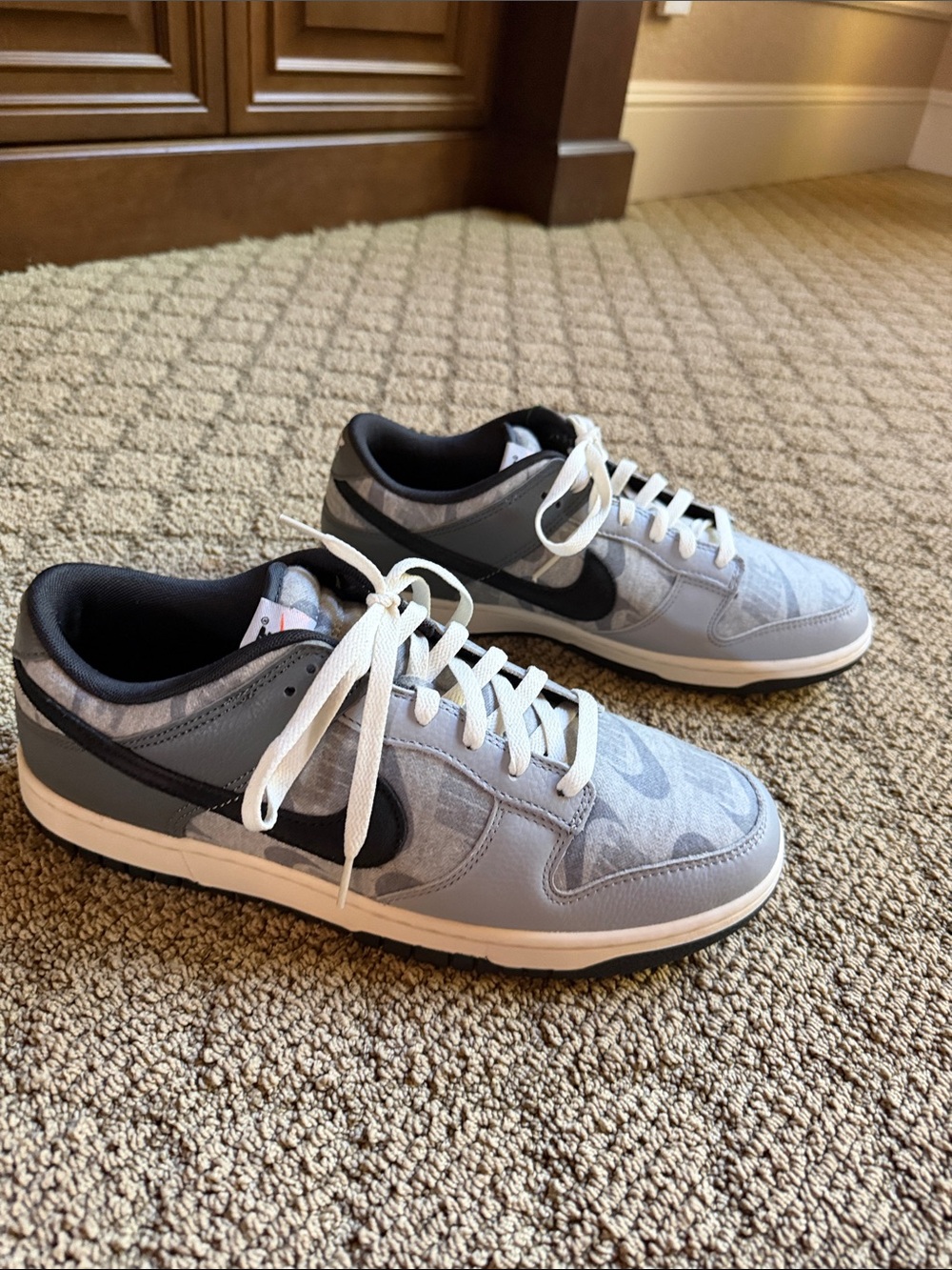 Nike Men's Dunk Low-Top Sneakers in Gray and Black